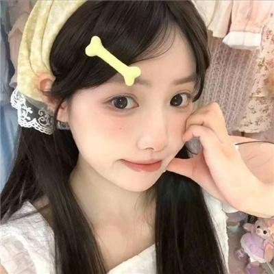女高中生结婚记 封面